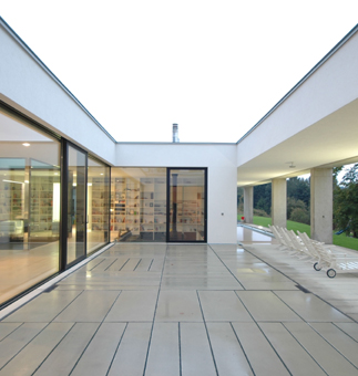 Terrasse nach Entwurf von Osterwoldt+Schmidt, Weimar